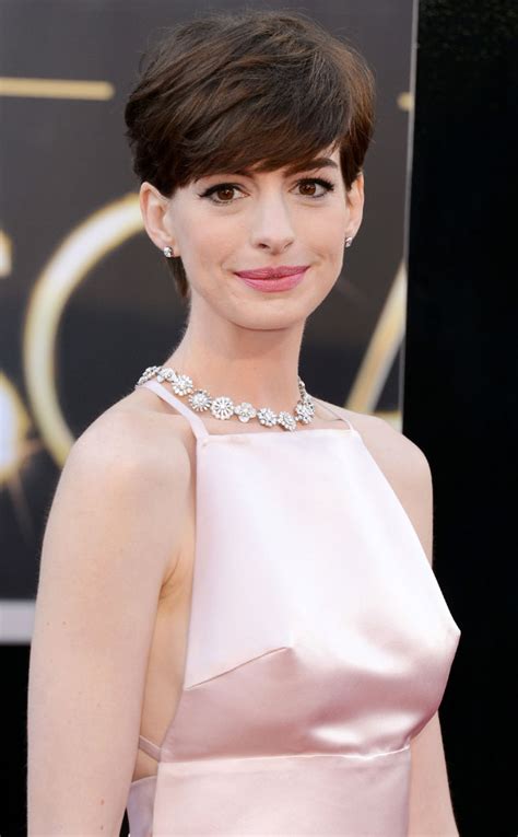 nude anne hathaway|Anne Hathaway Poses Topless, Talks 2013 Oscar Nipplegate